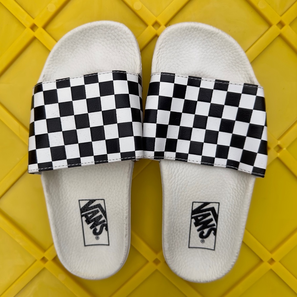 Vans Black/White Checkered Slides